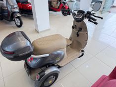 Sudu A3 Triciclo 2025/2025 COVEL VEICULOS ENCANTADO / Carros no Vale