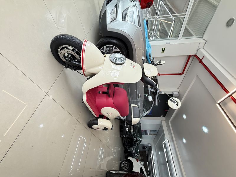 Sudu A3 Triciclo 2025/2025 COVEL VEICULOS ENCANTADO / Carros no Vale