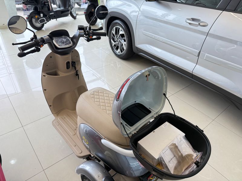 Sudu A3 Triciclo 2025/2025 COVEL VEICULOS ENCANTADO / Carros no Vale