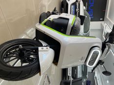 Sudu A4 2025/2025 COVEL VEICULOS ENCANTADO / Carros no Vale