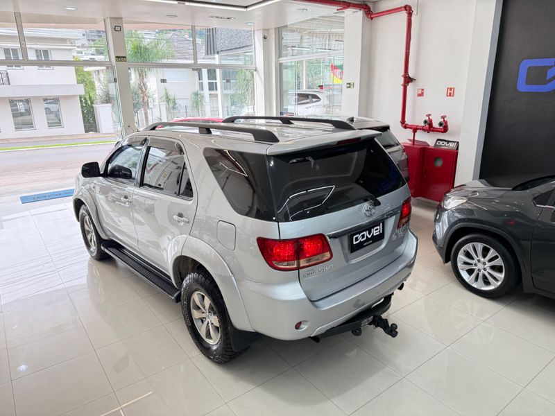 Toyota Hilux Sw4 Srv D4-d 4×4 3.0 Tdi Dies 2007/2007 COVEL VEICULOS ENCANTADO / Carros no Vale