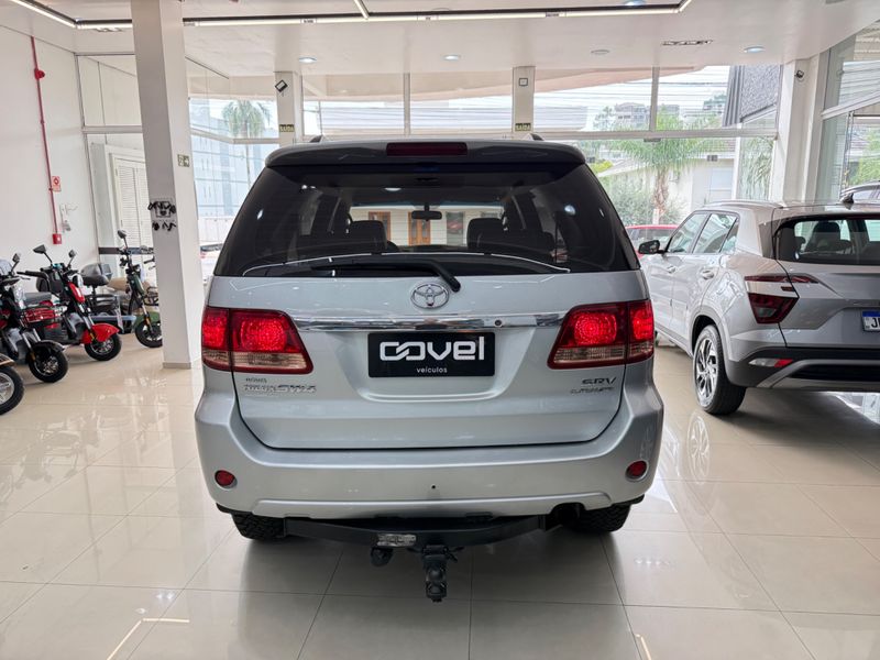 Toyota Hilux Sw4 Srv D4-d 4×4 3.0 Tdi Dies 2007/2007 COVEL VEICULOS ENCANTADO / Carros no Vale