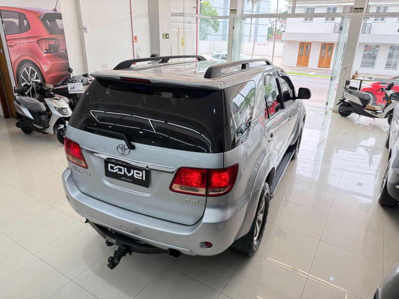 Toyota Hilux Sw4 Srv D4-d 4×4 3.0 Tdi Dies 2007/2007 COVEL VEICULOS ENCANTADO / Carros no Vale