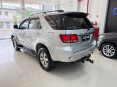 Toyota Hilux Sw4 Srv D4-d 4×4 3.0 Tdi Dies 2007/2007 COVEL VEICULOS ENCANTADO / Carros no Vale