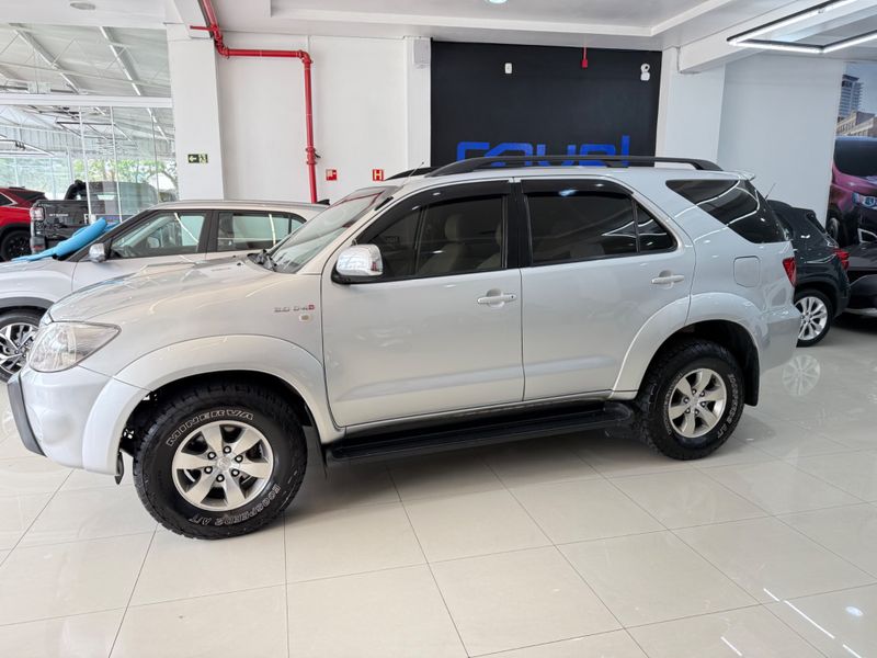 Toyota Hilux Sw4 Srv D4-d 4×4 3.0 Tdi Dies 2007/2007 COVEL VEICULOS ENCANTADO / Carros no Vale