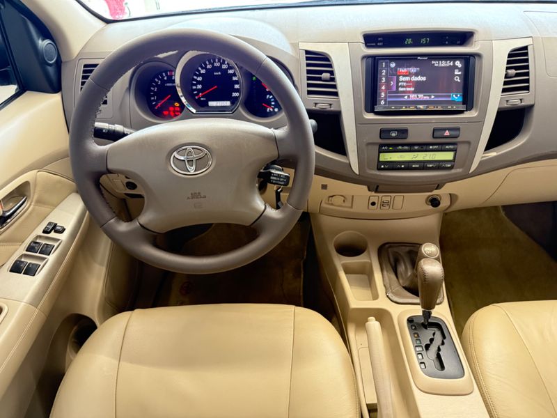 Toyota Hilux Sw4 Srv D4-d 4×4 3.0 Tdi Dies 2007/2007 COVEL VEICULOS ENCANTADO / Carros no Vale