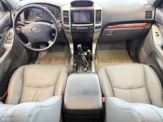 Toyota Land Cruiser Prado 4×4 2007/2008 COVEL VEICULOS ENCANTADO / Carros no Vale
