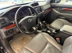 Toyota Land Cruiser Prado 4×4 2007/2008 COVEL VEICULOS ENCANTADO / Carros no Vale
