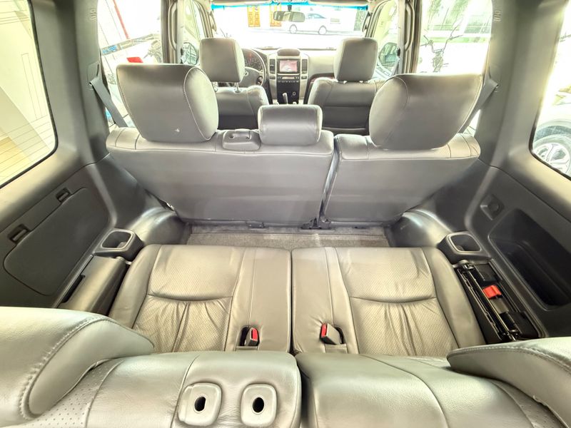 Toyota Land Cruiser Prado 4×4 2007/2008 COVEL VEICULOS ENCANTADO / Carros no Vale