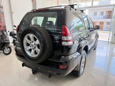Toyota Land Cruiser Prado 4×4 2007/2008 COVEL VEICULOS ENCANTADO / Carros no Vale