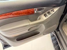 Toyota Land Cruiser Prado 4×4 2007/2008 COVEL VEICULOS ENCANTADO / Carros no Vale