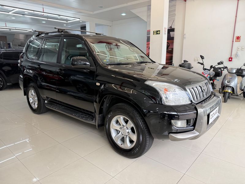 Toyota Land Cruiser Prado 4×4 2007/2008 COVEL VEICULOS ENCANTADO / Carros no Vale
