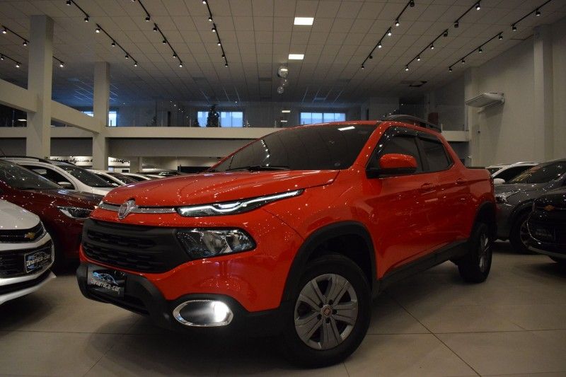 Fiat TORO FREEDOM 1.8 2021 DINAMICA-CAR VENÂNCIO AIRES / Carros no Vale