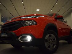 Fiat TORO FREEDOM 1.8 2021 DINAMICA-CAR VENÂNCIO AIRES / Carros no Vale