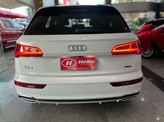 Audi Q5 S-LINE 2.0 TFSI 2019 HÉLIO AUTOMÓVEIS LAJEADO / Carros no Vale