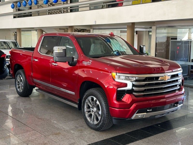 Chevrolet SILVERADO 2024 HÉLIO AUTOMÓVEIS LAJEADO / Carros no Vale