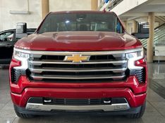 Chevrolet SILVERADO 2024 HÉLIO AUTOMÓVEIS LAJEADO / Carros no Vale
