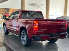 Chevrolet SILVERADO 2024 HÉLIO AUTOMÓVEIS LAJEADO / Carros no Vale