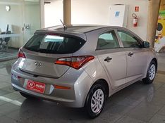 Hyundai HB20 UNIQUE 1.0 2019 HÉLIO AUTOMÓVEIS LAJEADO / Carros no Vale