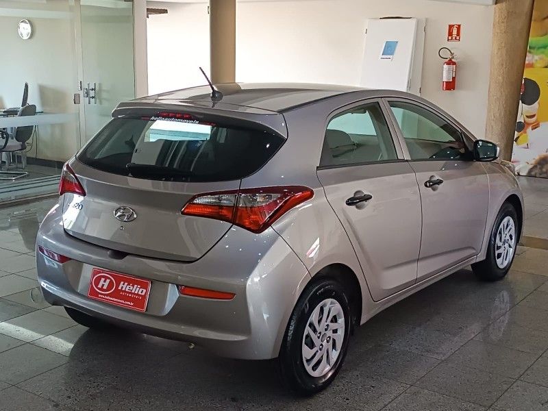 Hyundai HB20 UNIQUE 1.0 2019 HÉLIO AUTOMÓVEIS LAJEADO / Carros no Vale