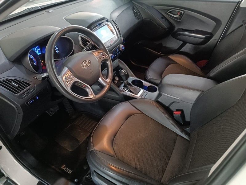 Hyundai IX35 2.0 2018 HÉLIO AUTOMÓVEIS LAJEADO / Carros no Vale