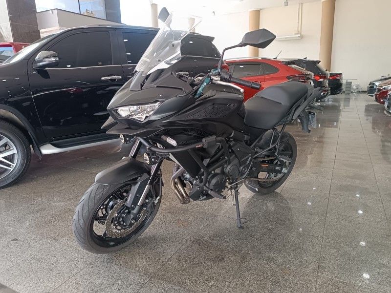 Kawasaki VERSYS TOURER 650 2023 HÉLIO AUTOMÓVEIS LAJEADO / Carros no Vale