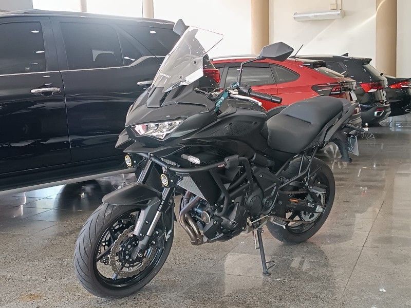 Kawasaki VERSYS TOURER 650 2023 HÉLIO AUTOMÓVEIS LAJEADO / Carros no Vale