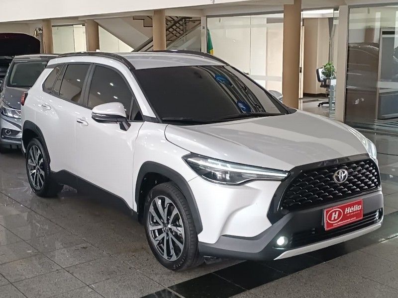 Toyota COROLLA CROSS XRE 2.0 2022 HÉLIO AUTOMÓVEIS LAJEADO / Carros no Vale