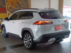 Toyota COROLLA CROSS XRE 2.0 2022 HÉLIO AUTOMÓVEIS LAJEADO / Carros no Vale
