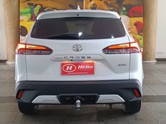 Toyota COROLLA CROSS XRE 2.0 2022 HÉLIO AUTOMÓVEIS LAJEADO / Carros no Vale