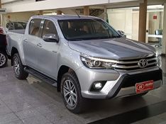 Toyota HILUX CAB.DUPLA SRX 2.8 2018 HÉLIO AUTOMÓVEIS LAJEADO / Carros no Vale