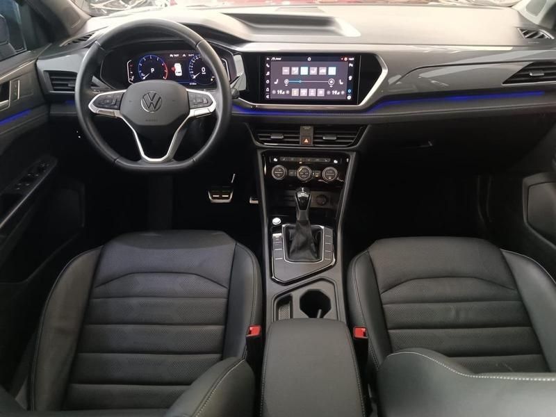 Volkswagen TAOS HIGHLINE 1.4 250 TSI 2022 HÉLIO AUTOMÓVEIS LAJEADO / Carros no Vale