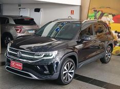 Volkswagen TAOS HIGHLINE 1.4 250 TSI 2022 HÉLIO AUTOMÓVEIS LAJEADO / Carros no Vale