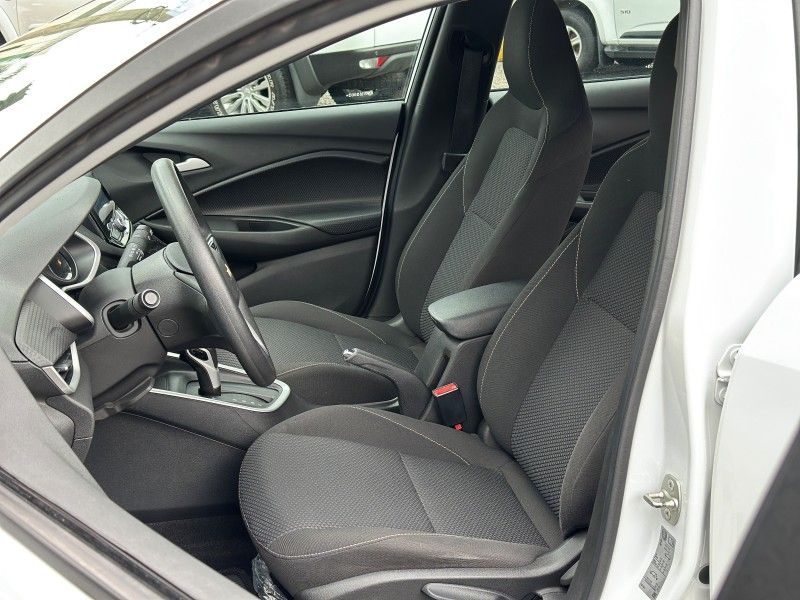 Chevrolet ONIX LT 1.0 TURBO 2022 NEUMANN VEÍCULOS ARROIO DO MEIO / Carros no Vale