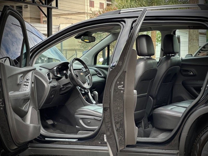 Chevrolet TRACKER PREMIER 1.4 TURBO 2018 NEUMANN VEÍCULOS ARROIO DO MEIO / Carros no Vale