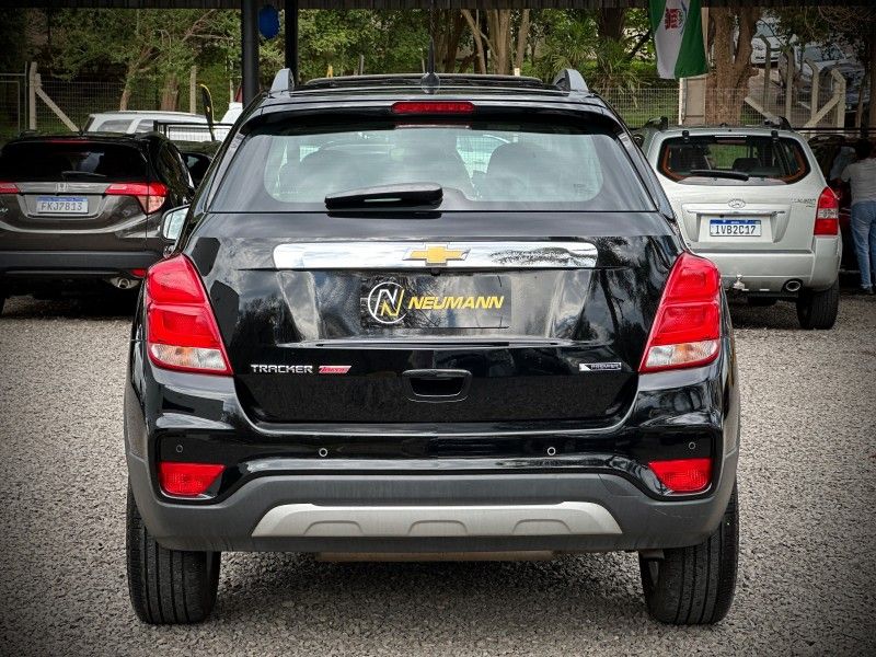 Chevrolet TRACKER PREMIER 1.4 TURBO 2018 NEUMANN VEÍCULOS ARROIO DO MEIO / Carros no Vale