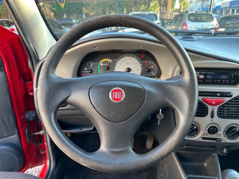 Fiat PALIO CELEBRATION 1.0 ECONOMY 2010 NEUMANN VEÍCULOS ARROIO DO MEIO / Carros no Vale