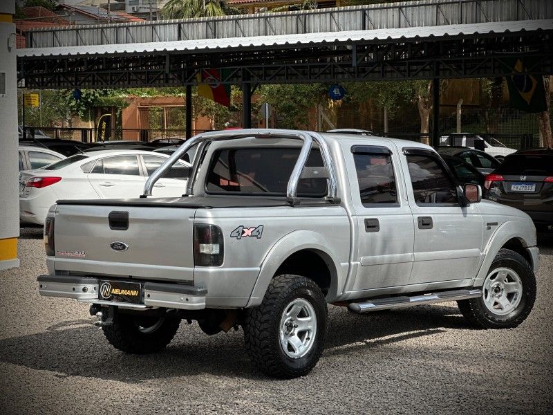 Ford RANGER XLS 3.0 TB-IC 2005 NEUMANN VEÍCULOS ARROIO DO MEIO / Carros no Vale