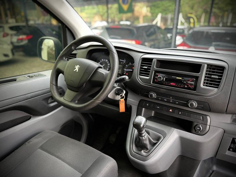 Peugeot EXPERT 1.6 HDI BUSINESS PACK 2020 NEUMANN VEÍCULOS ARROIO DO MEIO / Carros no Vale
