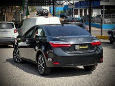Toyota COROLLA ALTIS 2.0 2018 NEUMANN VEÍCULOS ARROIO DO MEIO / Carros no Vale