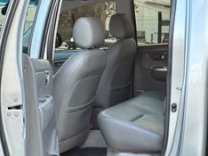 Toyota HILUX CAB.DUPLA SRV 3.0 TB-IC 2013 NEUMANN VEÍCULOS ARROIO DO MEIO / Carros no Vale