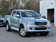 Toyota HILUX CAB.DUPLA SRV 3.0 TB-IC 2013 NEUMANN VEÍCULOS ARROIO DO MEIO / Carros no Vale