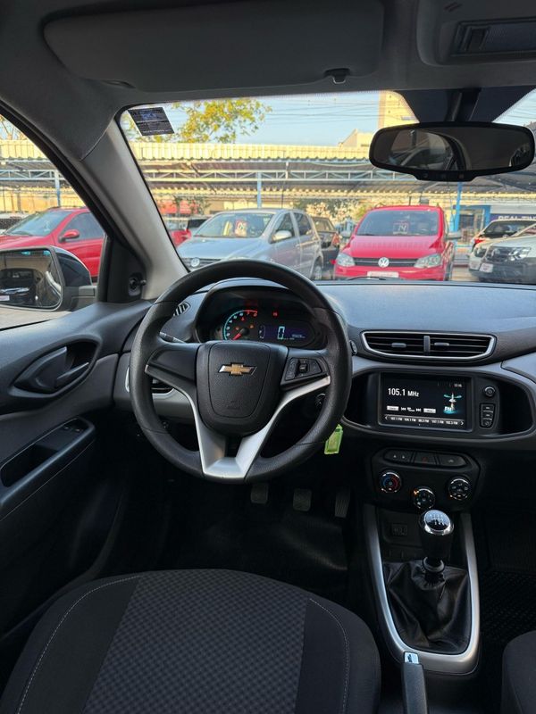 Chevrolet ONIX LT 1.0 8V 2017 FERREIRA VEÍCULOS VENÂNCIO AIRES / Carros no Vale