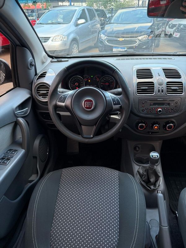Fiat GRAND SIENA ESSENCE 1.6 2015 FERREIRA VEÍCULOS VENÂNCIO AIRES / Carros no Vale