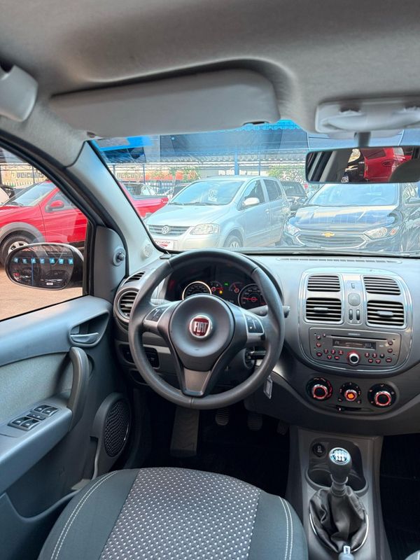 Fiat GRAND SIENA ESSENCE 1.6 2015 FERREIRA VEÍCULOS VENÂNCIO AIRES / Carros no Vale
