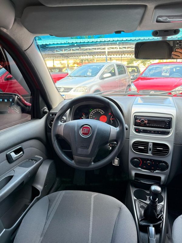 Fiat PALIO WEEKEND ATTRACTIVE 1.4 8V 2013 FERREIRA VEÍCULOS VENÂNCIO AIRES / Carros no Vale