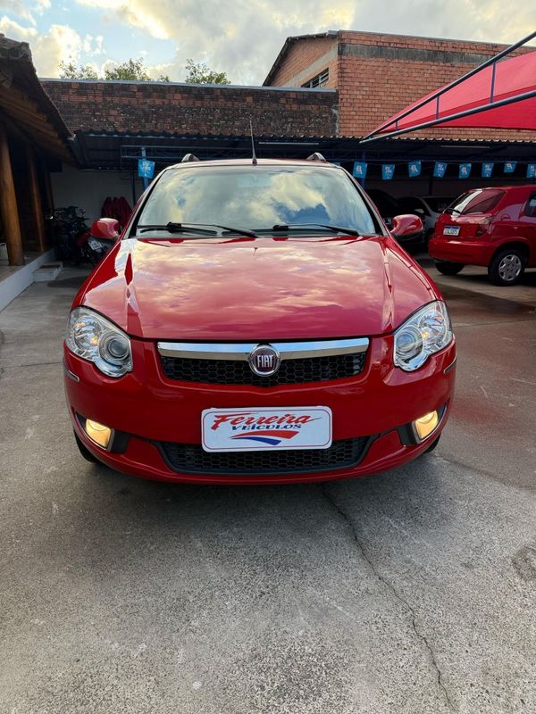 Fiat PALIO WEEKEND ATTRACTIVE 1.4 8V 2013 FERREIRA VEÍCULOS VENÂNCIO AIRES / Carros no Vale