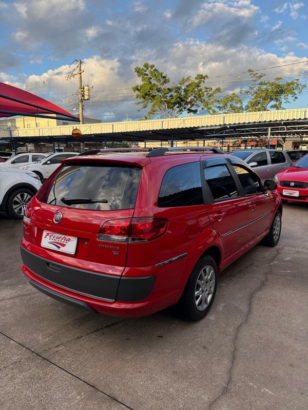 Fiat PALIO WEEKEND ATTRACTIVE 1.4 8V 2013 FERREIRA VEÍCULOS VENÂNCIO AIRES / Carros no Vale