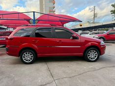 Fiat PALIO WEEKEND ATTRACTIVE 1.4 8V 2013 FERREIRA VEÍCULOS VENÂNCIO AIRES / Carros no Vale