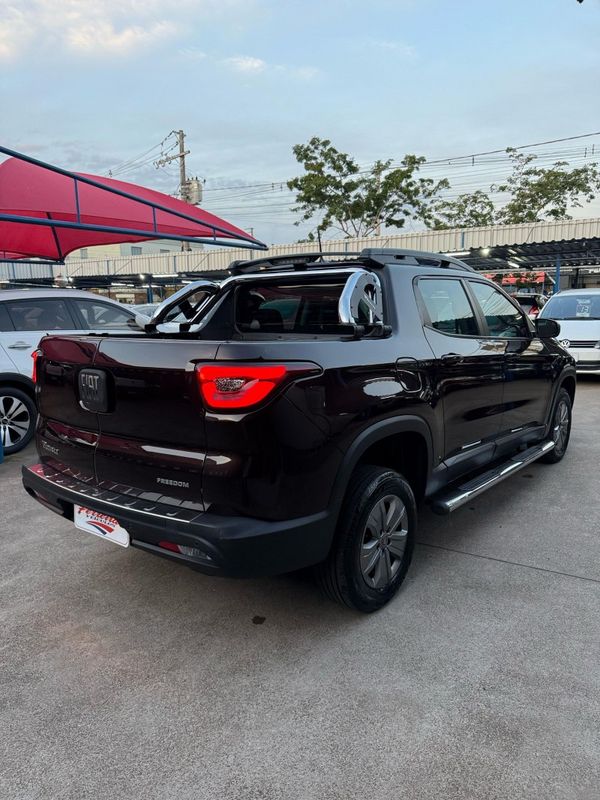 Fiat TORO FREEDOM 1.8 2020 FERREIRA VEÍCULOS VENÂNCIO AIRES / Carros no Vale